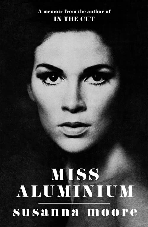 Miss Me with That: A Memoir: : Lindsay, Rachel: 9780593357071:  Books