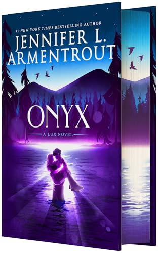 Onyx (Lux, Bk. 2, Deluxe Edition)